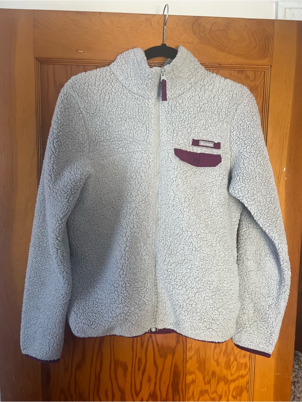 Columbia Light Gray Sherpa Full-Zip Jacket with Burgundy Trim